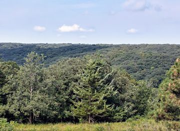 iowa/driftless-area/landmark/newton-hills-state-park