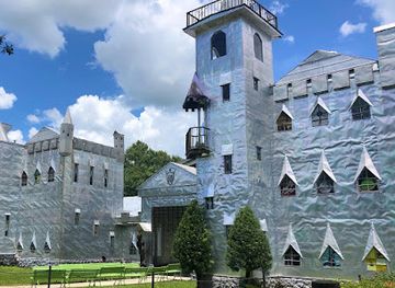 florida/sun-coast/landmark/solomon-s-castle