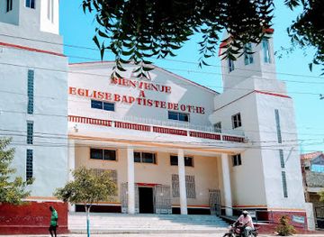 haiti/nord-est/landmark/eglise-baptiste-de-ouanaminthe
