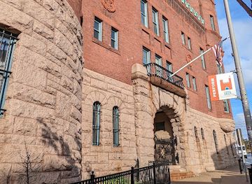 rhode-island/pawtucket/landmark/pawtucket-armory-arts-center