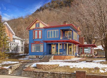 wisconsin/great-river-road/landmark/great-river-road-inns
