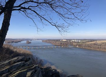 pennsylvania/lower-susquehanna-valley/landmark/susquehanna-riverlands-state-park