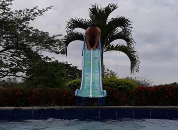 ecuador/el-oro-region/landmark/oro-natural-house