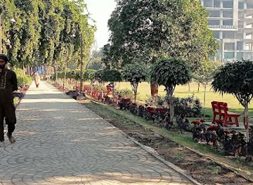 pakistan/central-punjab/landmark/d-ground-park