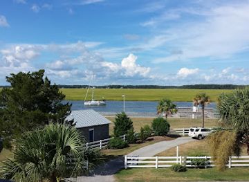 south-carolina/edisto-island/landmark/the-marina-at-edisto-beach