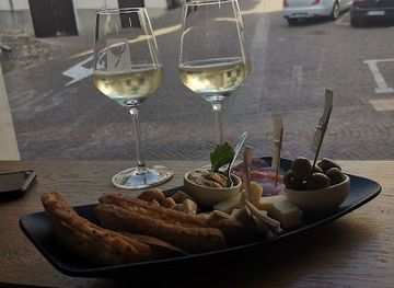 italy/val-di-non/landmark/bar-caffe-gelateria-lanterna-magica