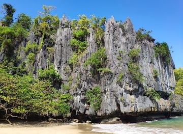 philippines/palawan/landmark/ugong-rock-adventures