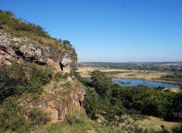 paraguay/rio-paraguay/landmark/cerro-dos-de-oro