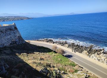 greece/crete/rethymno/landmark/globe
