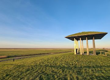 netherlands/wadden-islands/landmark/dijktempel