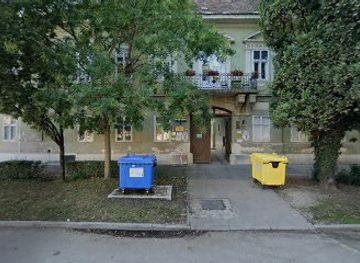 hungary/szekesfehervar/landmark/wertheim-haz