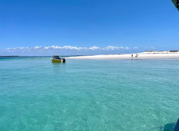 australia/fraser-coast/landmark/pelican-bank