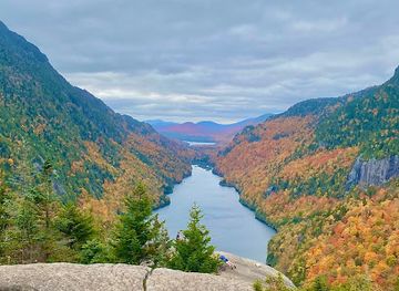 new-york/adirondack-mountains/landmark/indian-head-trailhead