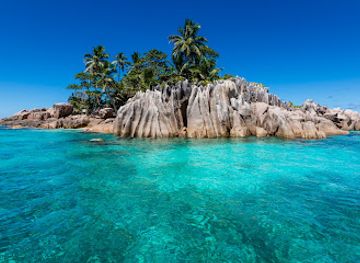 seychelles/curieuse-island/landmark/seychelles-parks-and-gardens-authority-spga