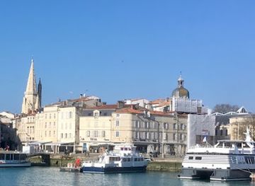 france/la-rochelle/landmark/bed-and-breakfast-la-rochelle-la-maison-du-palmier