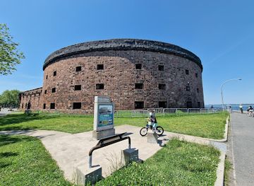 new-york/long-island/landmark/castle-williams