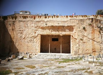 israel/jerusalem-district/landmark/tombs-of-the-kings