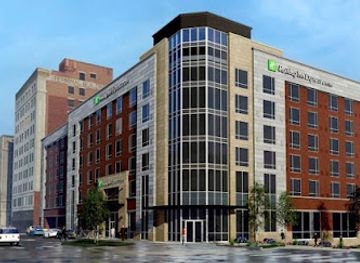 nebraska/lincoln/landmark/holiday-inn-express-suites-lincoln-downtown-an-ihg-hotel