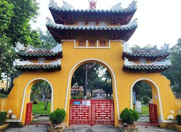 vietnam/ho-chi-minh-city/landmark/tomb-of-le-van-duyet