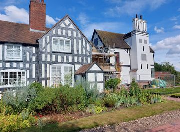united-kingdom/staffordshire/attraction/boscobel-house-and-the-royal-oak-2