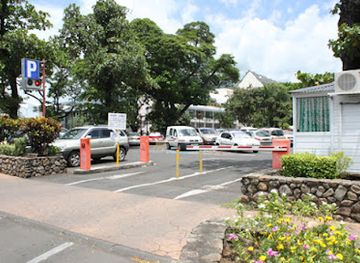 french-polynesia/papeete/landmark/parking-tarahoi