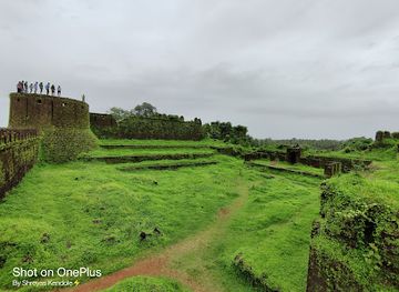 india/karnataka/landmark/mirjan-fort