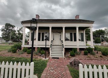 illinois/northern-illinois/landmark/dd-collins-house
