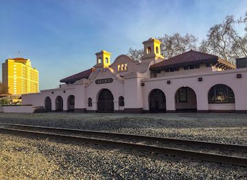 california/modesto/landmark/historic-1915-southern-pacific-railroad-depot