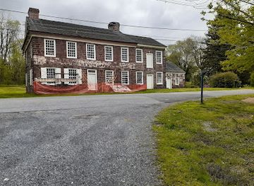 pennsylvania/delaware-valley/landmark/morlatton-village