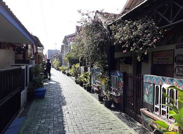 indonesia/semarang/landmark/kampoeng-djadhoel-semarang