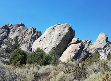 idaho/city-of-rocks-national-reserve/landmark/castle-rocks-state-park