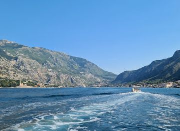 montenegro/kotor/landmark/akruvium-speed-boat-tours