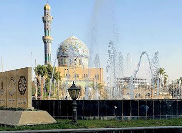 iraq/baghdad/al-karada/landmark/firdos-square