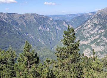 montenegro/durmitor/landmark/podgora