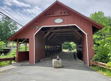 vermont/bennington-county/landmark/creamery-covered-bridge