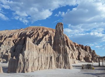nevada/southern-nevada/landmark/cathedral-gorge-state-park