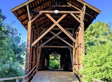 california/south-coast/landmark/felton-covered-bridge-county-park