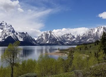 wyoming/teton-county/landmark/teton-glacier-turnout