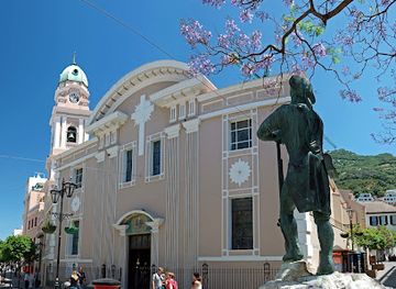 gibraltar/catalan-bay/landmark/royal-engineers-monument