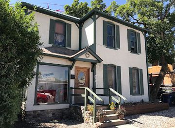 montana/bozeman/landmark/the-extreme-history-project