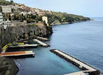 italy/sorrento/landmark/chiostro-di-san-francesco