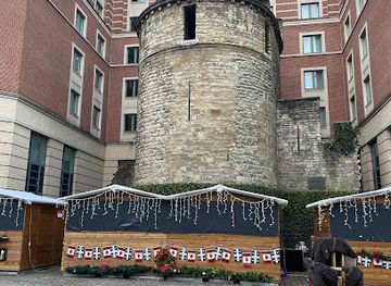 belgium/hainaut/landmark/black-tower
