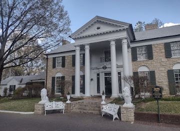 tennessee/west-tennessee/landmark/graceland