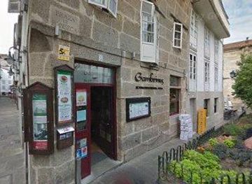 spain/santiago-de-compostela/landmark/praza-de-fonseca-1