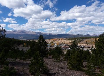 colorado/leadville/landmark/mineral-belt-trail