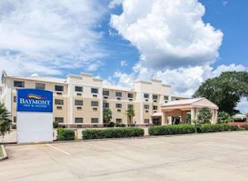 mississippi/mccomb/landmark/baymont-by-wyndham-mccomb