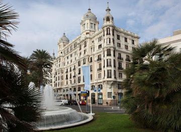 spain/alicante/landmark/casa-carbonell