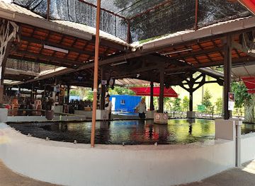 singapore/jurong/landmark/atc-fishing-village-jurong-hill