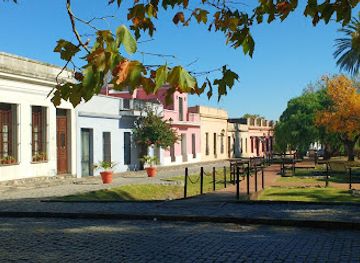 uruguay/colonia/landmark/plaza-de-armas