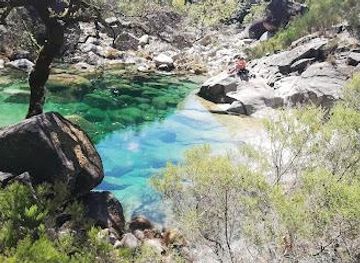 portugal/guimaraes/landmark/fojo-do-lobo-de-fafiao